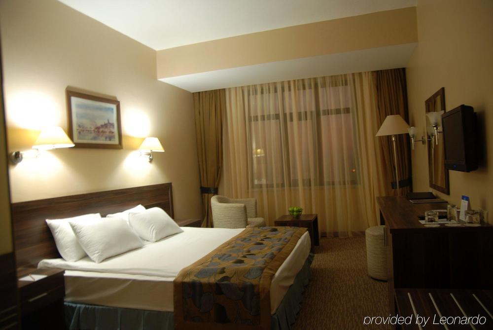 Dedeman Diyarbakir Hotel Phòng bức ảnh